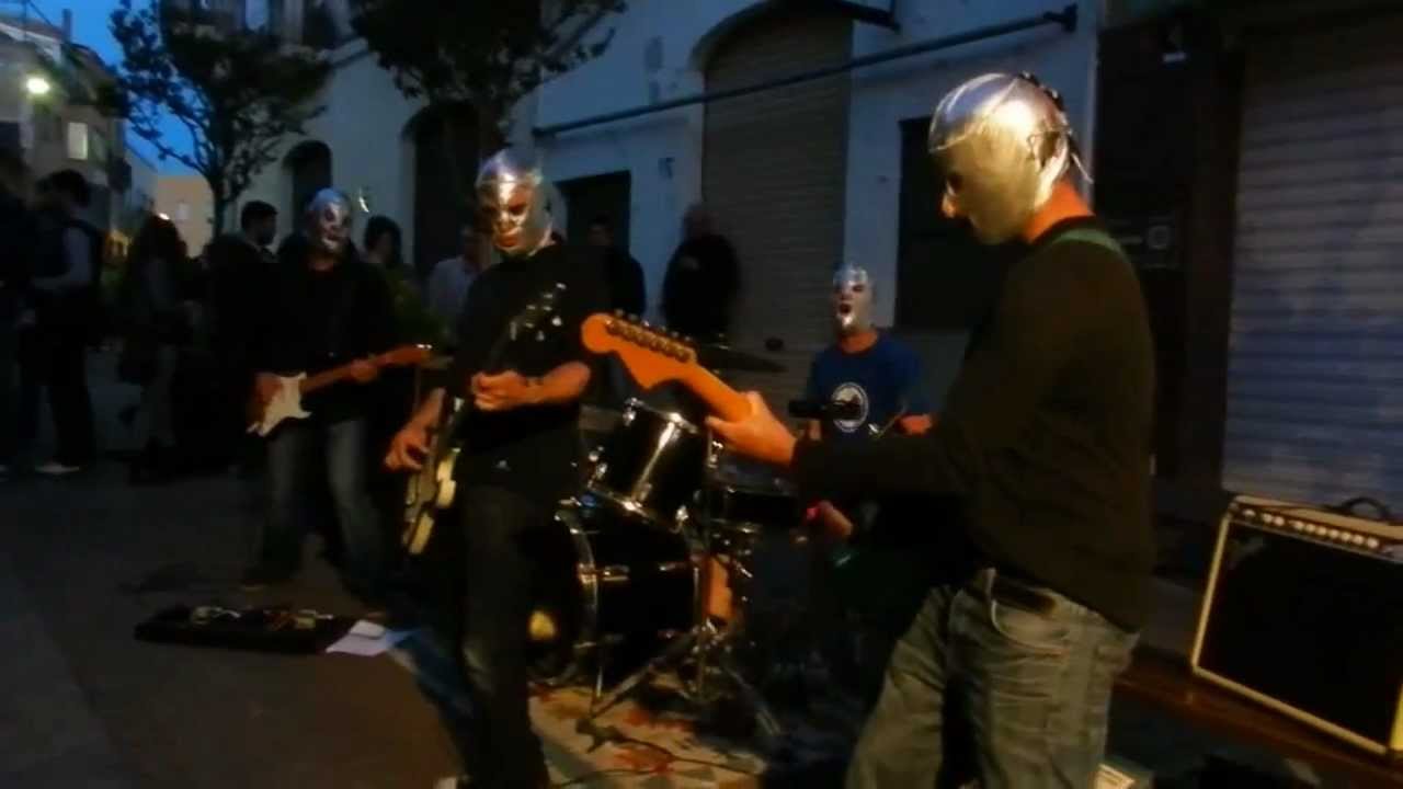 13th Magic Skull - Maremoto