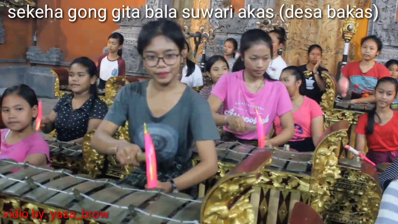 HEBAT penabuh wanita di desa bakas klungkung