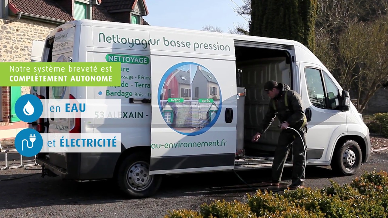 Nettoyage vapeur et basse pression façade en enduit gratté