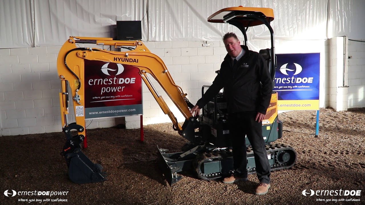 Hyundai mini excavator 17z 9A