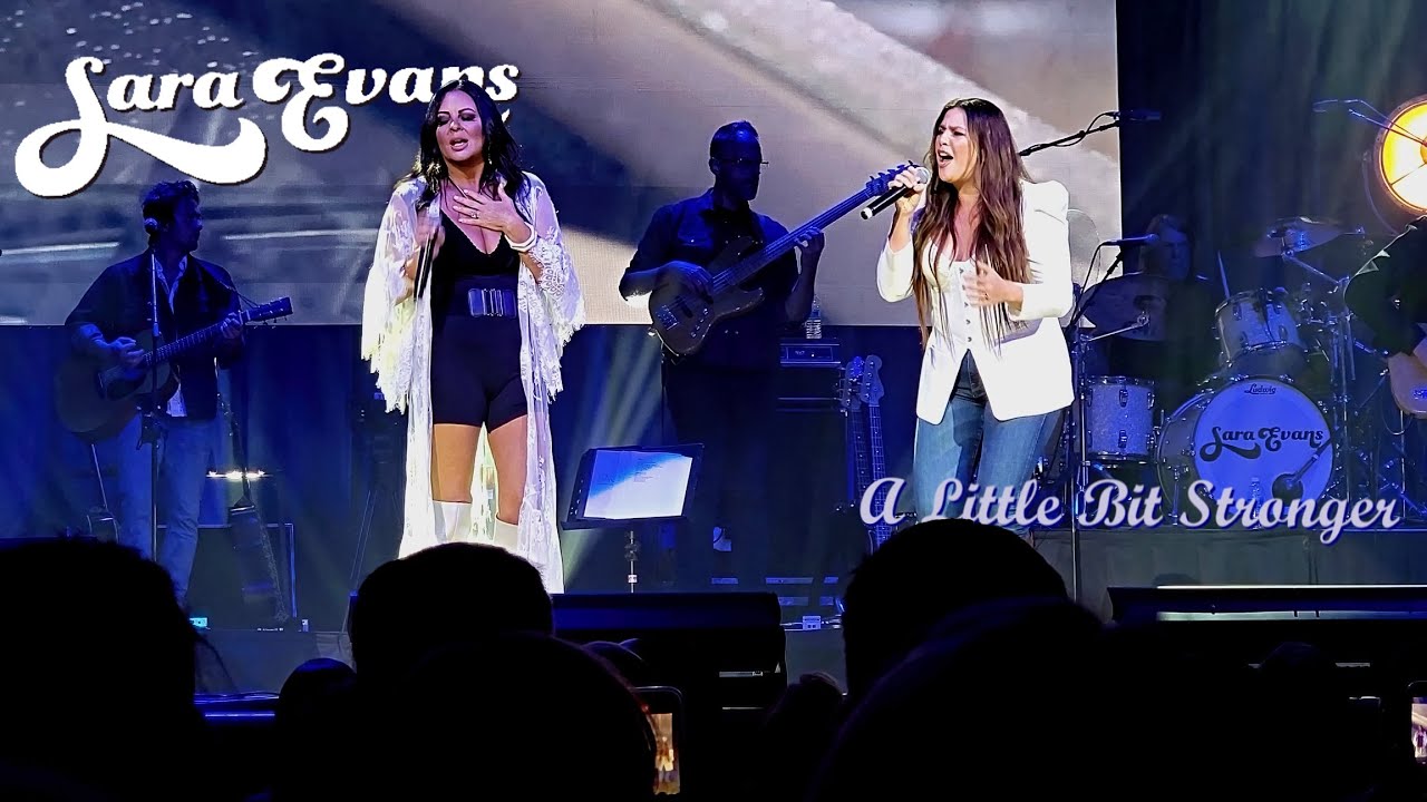 Sara Evans with Hillary Scott - A Little Bit Stronger (Live at the Ryman)
