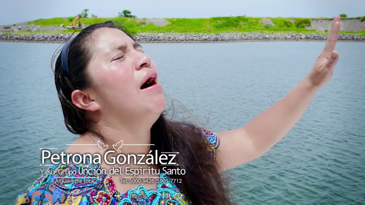 (Alguien me toca) Petrona Gonzalez lo mas nuevo de su video clip 2018