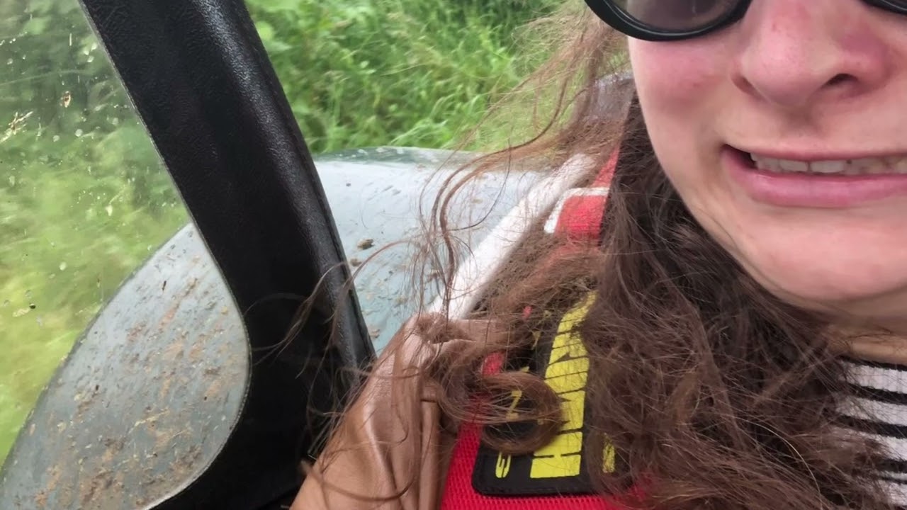 Sur les routes de Gaume en Caterham