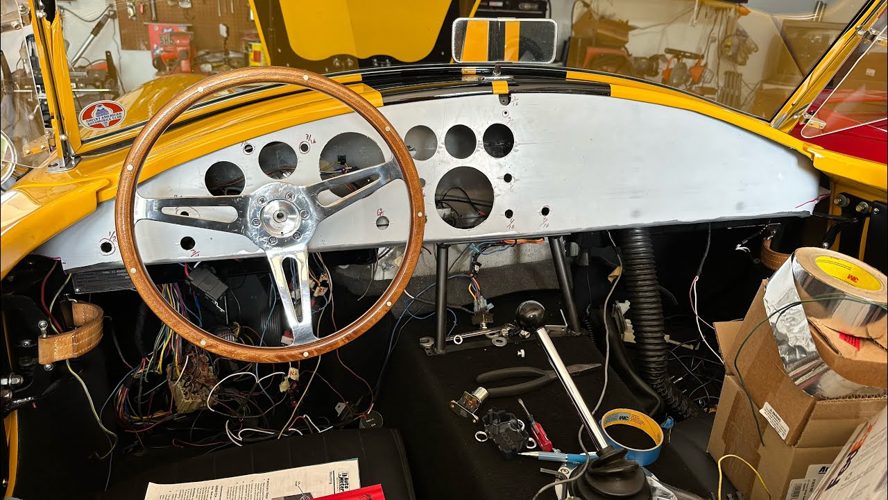 Factory Five Shelby 427 Cobra roadster - Fitting the reproduction S/C dash & more wiring clean-up.