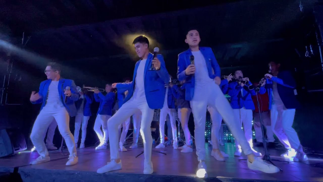 Banda Los Coyulitos - No Señor Apache (En Vivo) Desde Tlaquepaque Jalisco.