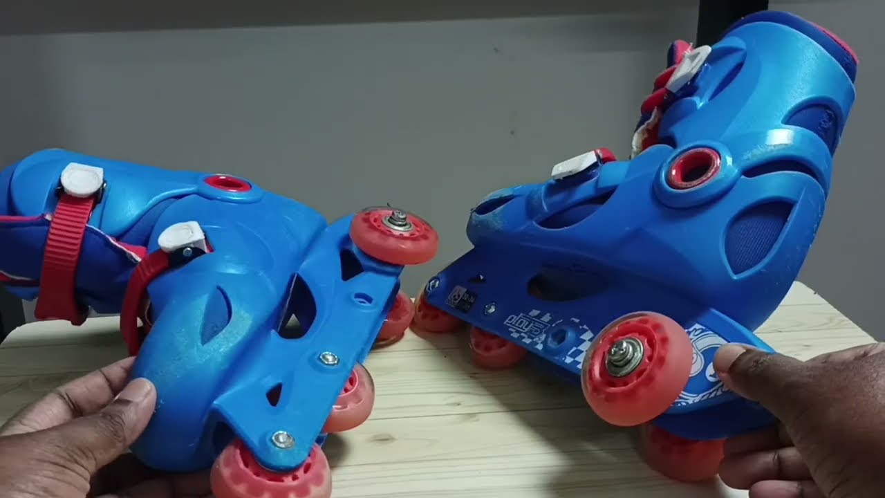 Old OXELO Inline Play 3 Kids Skating Shoes | Reuse, Repair or Buy New After 3 Years | Decathlon
