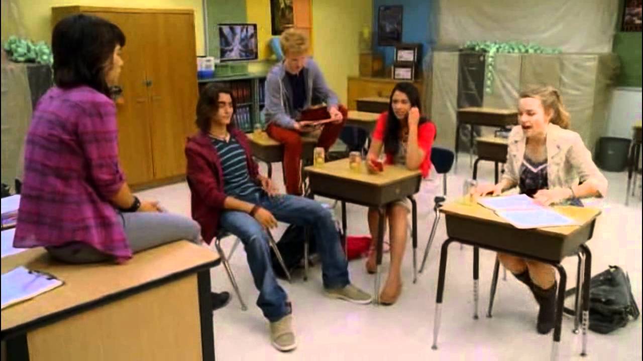 Lemonade Mouth: Nombrando la banda