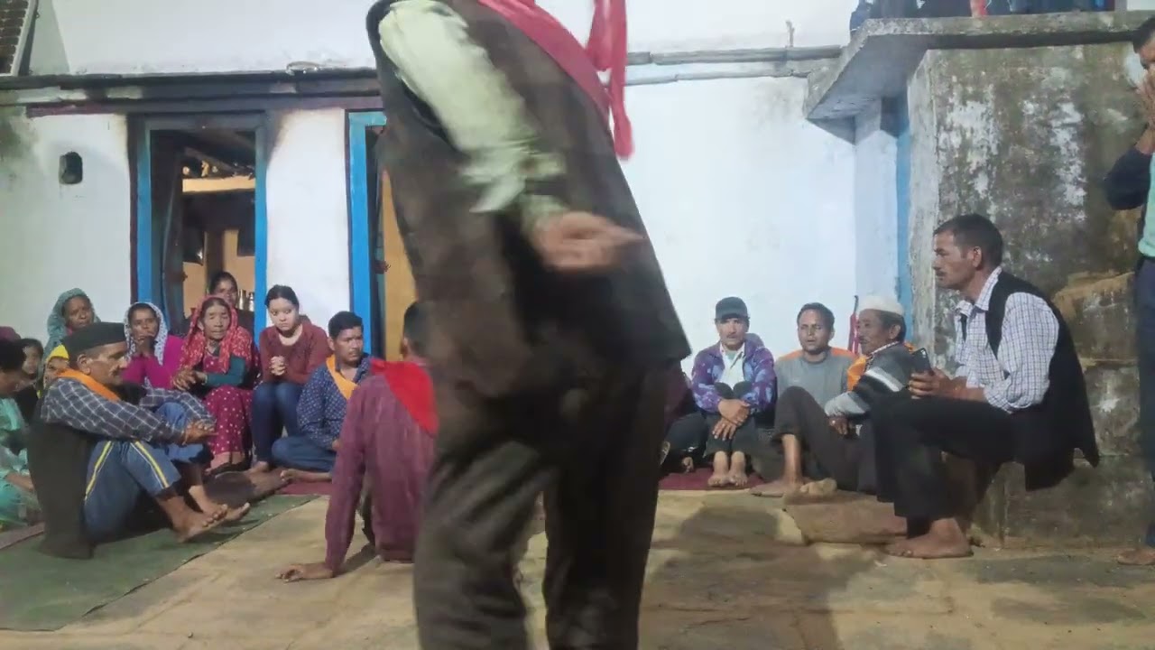 Devta poojan , devtao ke darshan kiye aaj Jai ho prabhu@mukeshbishtvlogUK11 ki pooja mai 