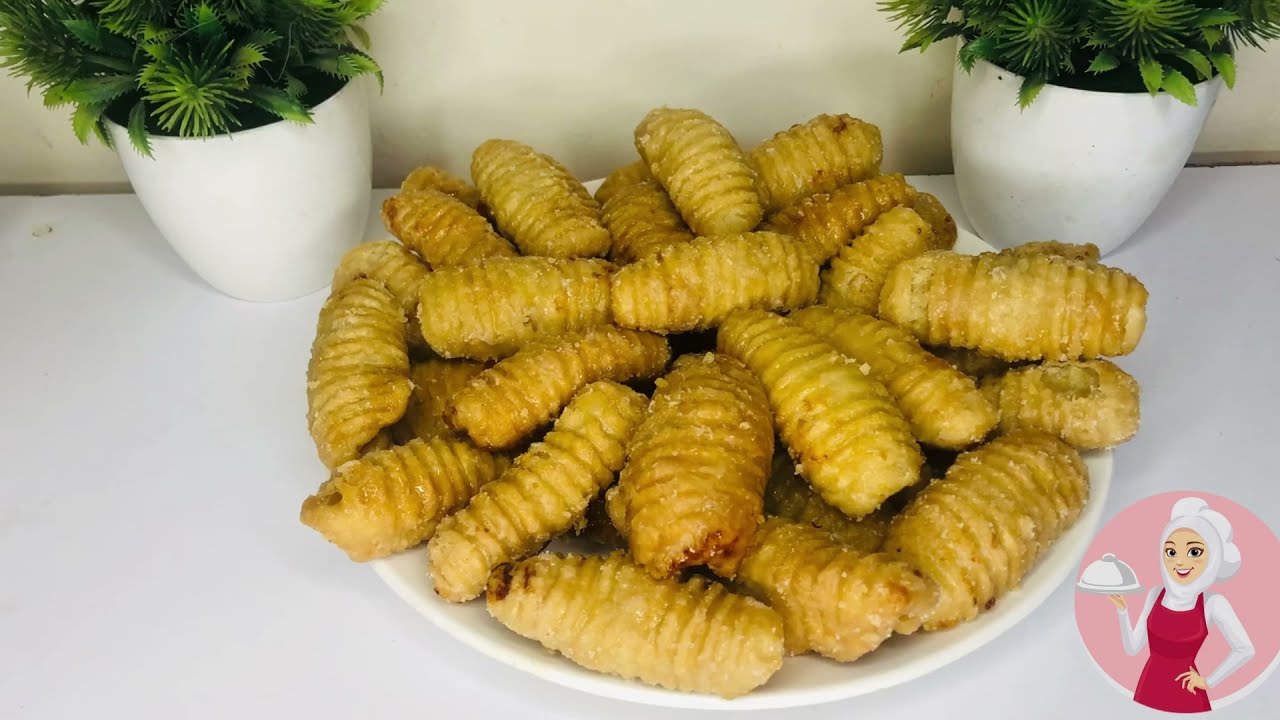 SHUSHUMOW || How to make Somali snacks || easy and very soft ||Sida loo sameyo shushumow 🥰