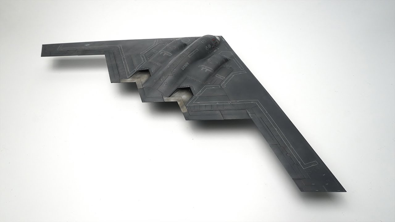Academy 1/144 USAF B-2A Spirit 