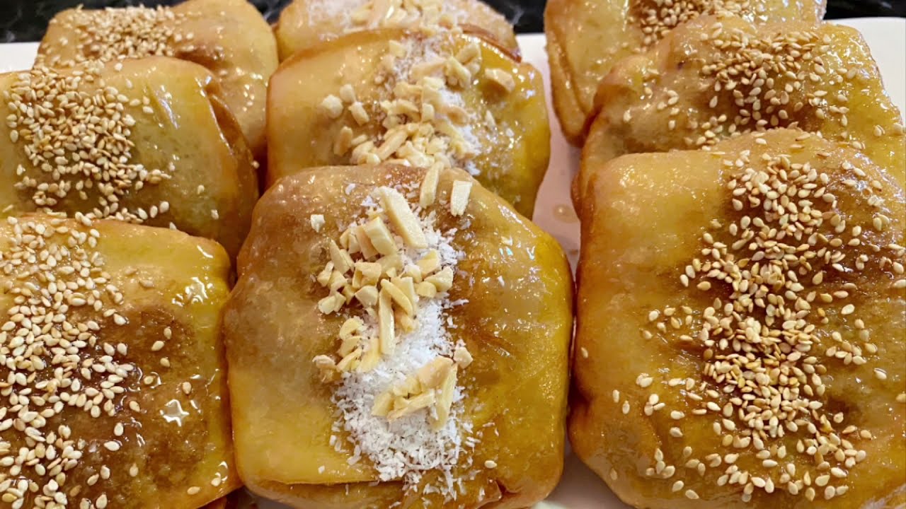 R’ghayef/Moroccan Stuffed Flatbread/ Almond Stuffed Rghaif | رغايف معسلين رائعين بحشوة اللوز
