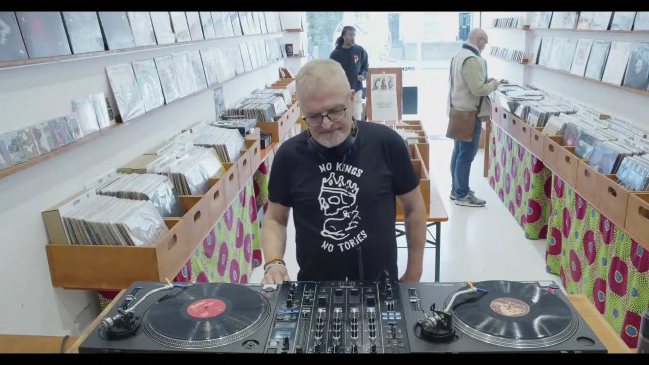 Africa Is Not A Country mix by DJ Papa | Kingsland Records Live