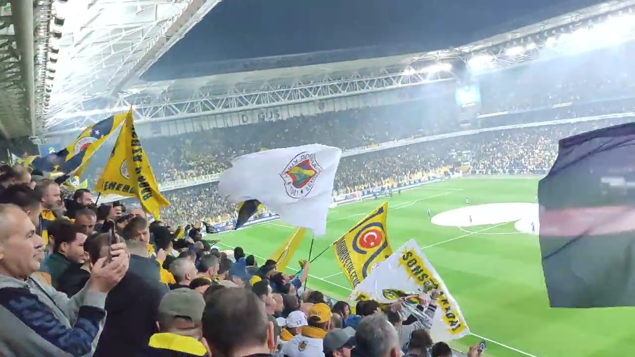 Karagümrük mac oncesi tribunler