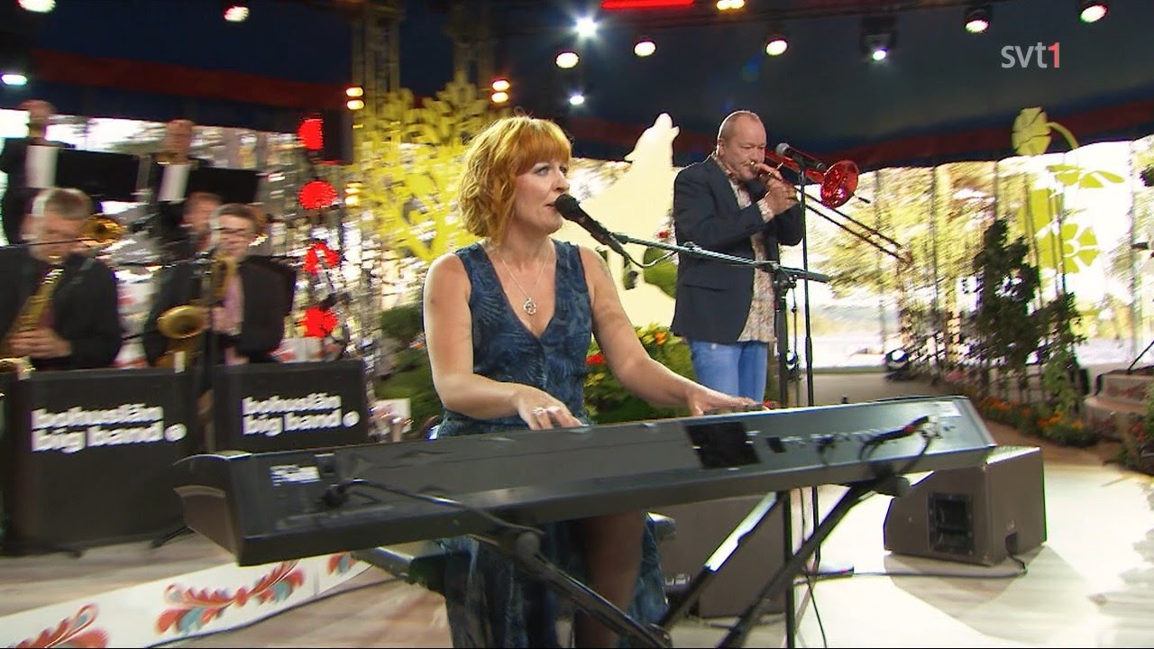 Ida Sand & Nisse Landgren med Bohuslän Big Band - Brutal Truth (Live "Moraeus Med Mera")