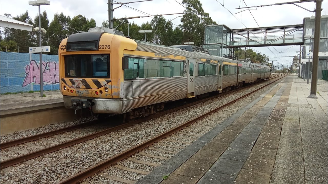 Movimento de comboios de Passageiros e Mercadorias no 📍Apeadeiro do Reguengo 📍 