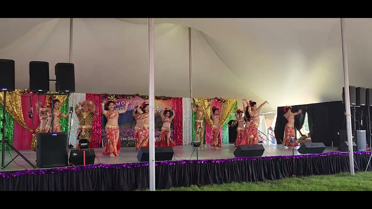 Hmong oshkosh  labor day  2025 day 1:  Golden Eclipse 