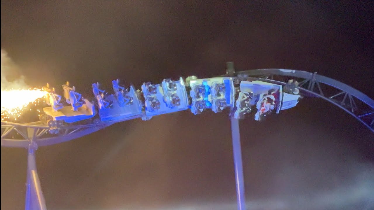 Movie Park Hollywood Christmas (28.11.2025) Hollywood Christmas Light Show - Movie Park Germany 2025
