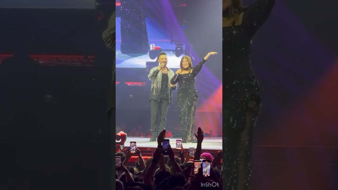 TARKAN KONSERİNDE SİBEL CAN VE ATA DEMİRER İLE DÜET YAPTI