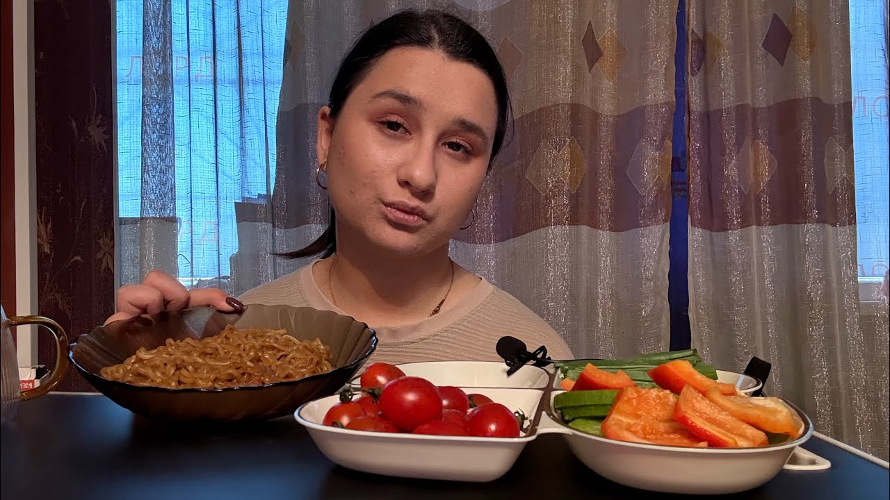 Мукбанг/ Beef Bulgogi Flavor , неприятная личность 😡