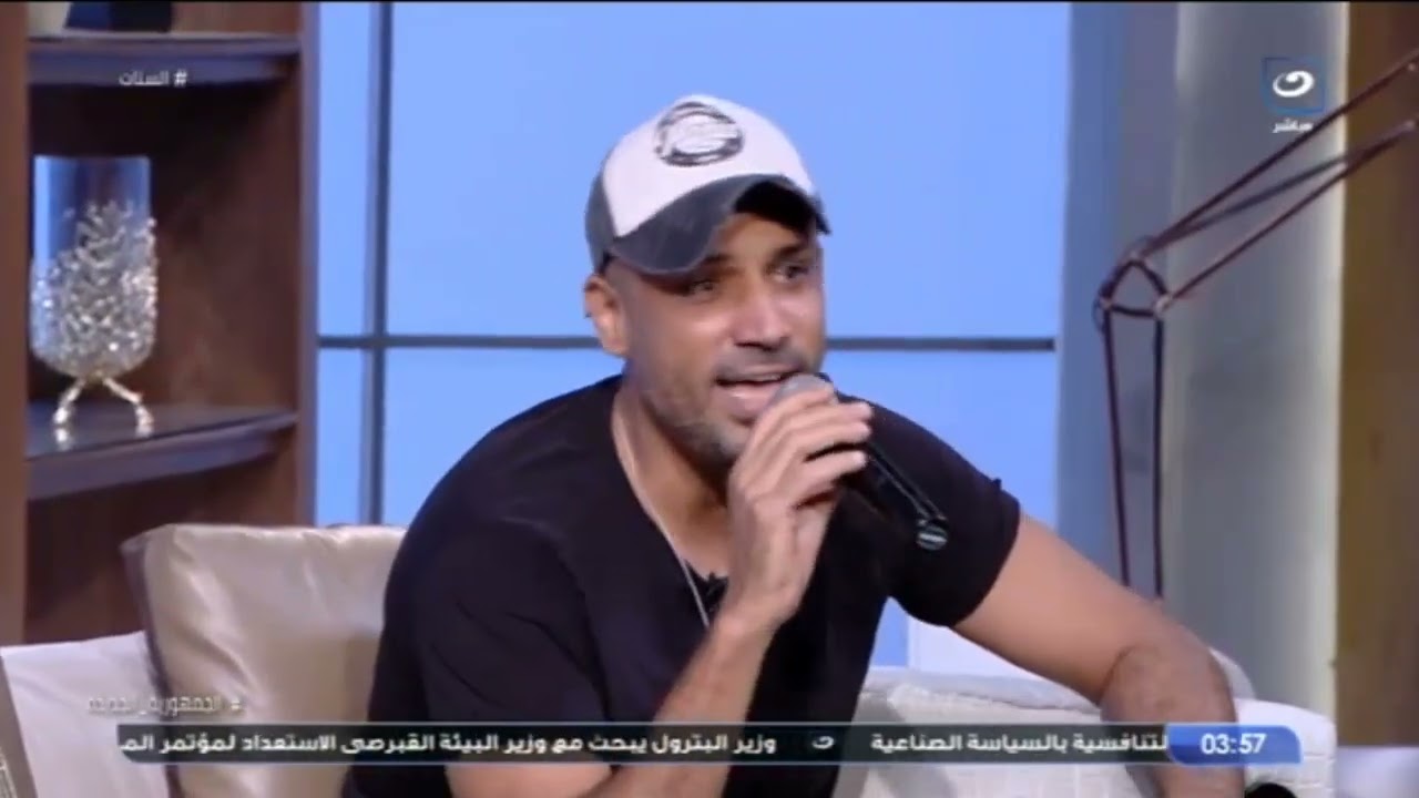 بصوت ساحر.. الملحن محمد يحيى يشعل ستوديو الستات بميدلي عالمي لـ عمرو دياب وإليسا