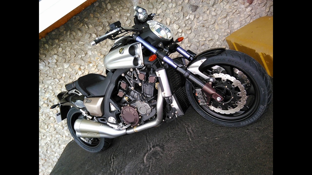 Yamaha VMAX 1700 SCALE 1:6 Toy high quality photos यामाहा VMAX 1700 SCALE 1:6 खिलौना