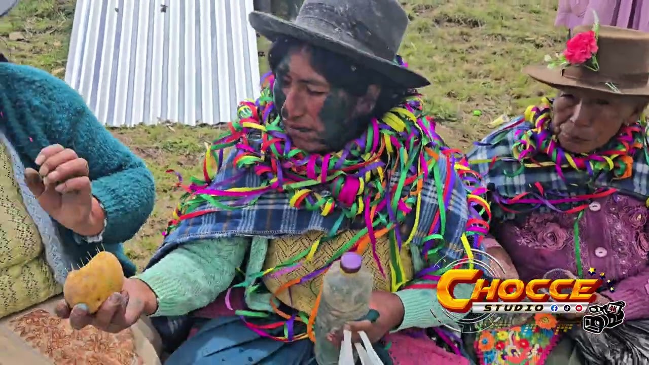 COSTUMBRE PELACUY CAMPO DE VARA CARLOS ÑAHUINCOPA Y SU ESPOSA NELFA SEDANO 