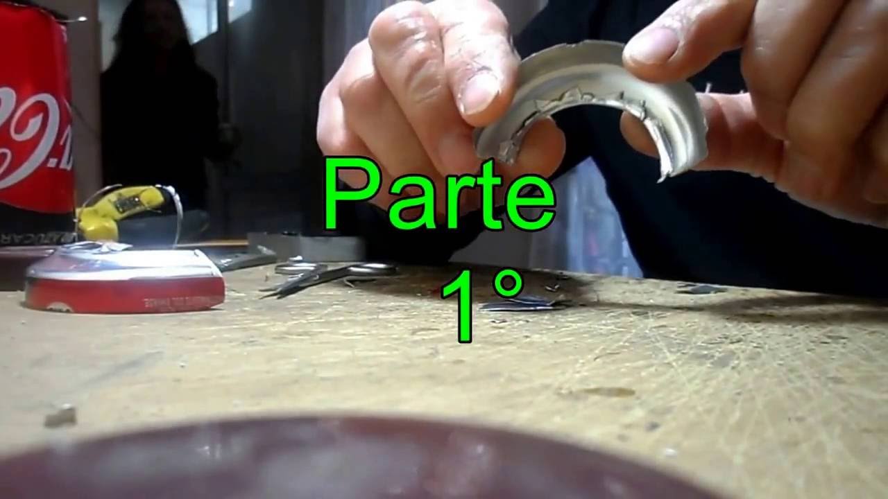 Motos hechas con latas de aluminio