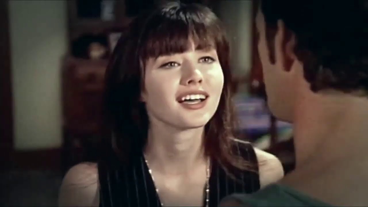 Brenda & Dylan... and Kelly -  She Ain't You