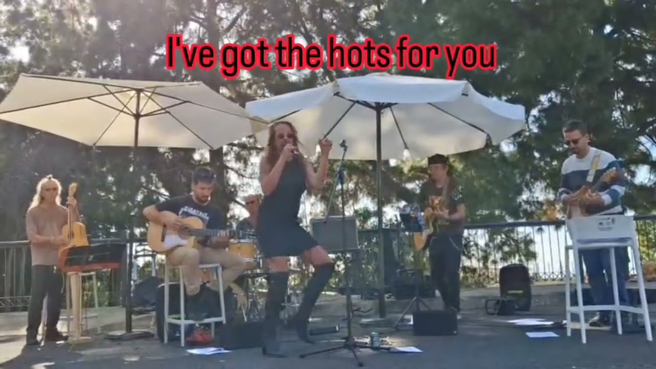 Theresa & Los Tajogaites - The Hots 