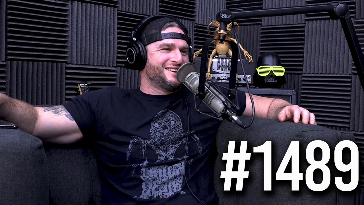 1489: How to Keep Weight Off Permanently, Reverse Dieting, Knee Pain & More (Listener Live Coaching)