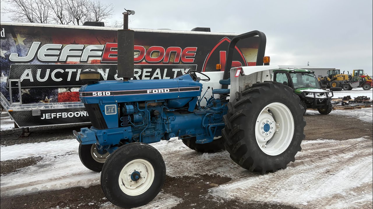 Lot 1083 December 2025 - Ford 5610 Tractor