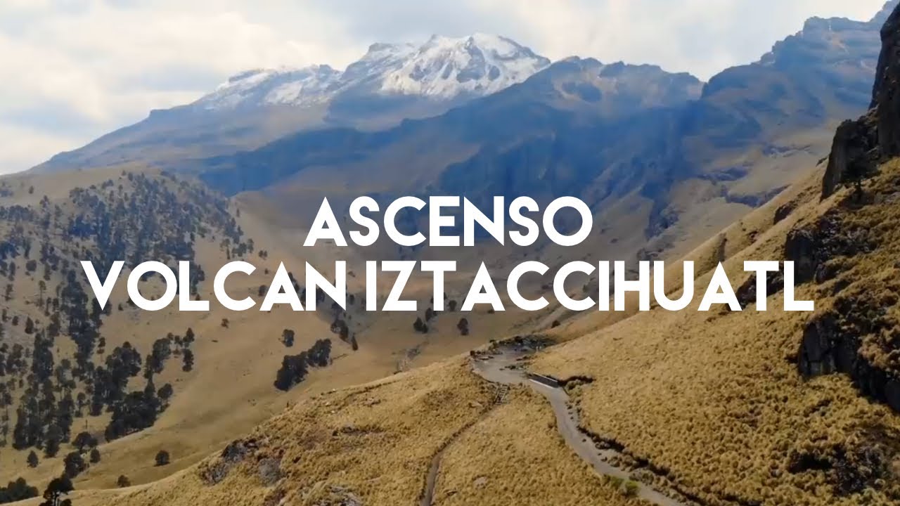 Subiendo a la cima del volcán Iztaccíhuatl, la mujer dormida - México.