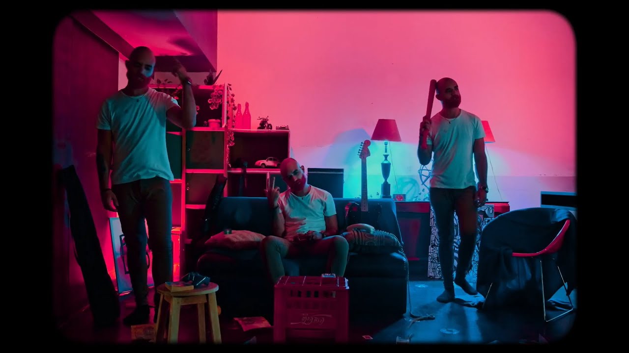 Mangus - F   (Video Oficial)