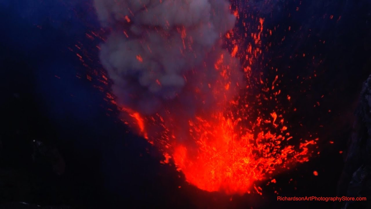 What's It Like To Stand On An Explosive Volcano? Mt. Yasur Tanna Vanuatu