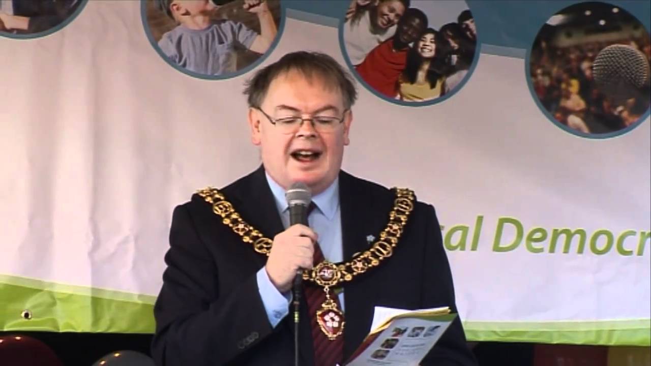 Time to speak out, Lord Mayor of Leicester.wmv