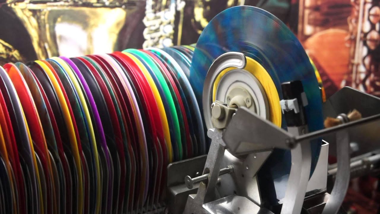 Jonnie's Jukebox Plays: Strangers in the Night - Frank Sinatra 1966 Multicoloured Vinyl 45 Record