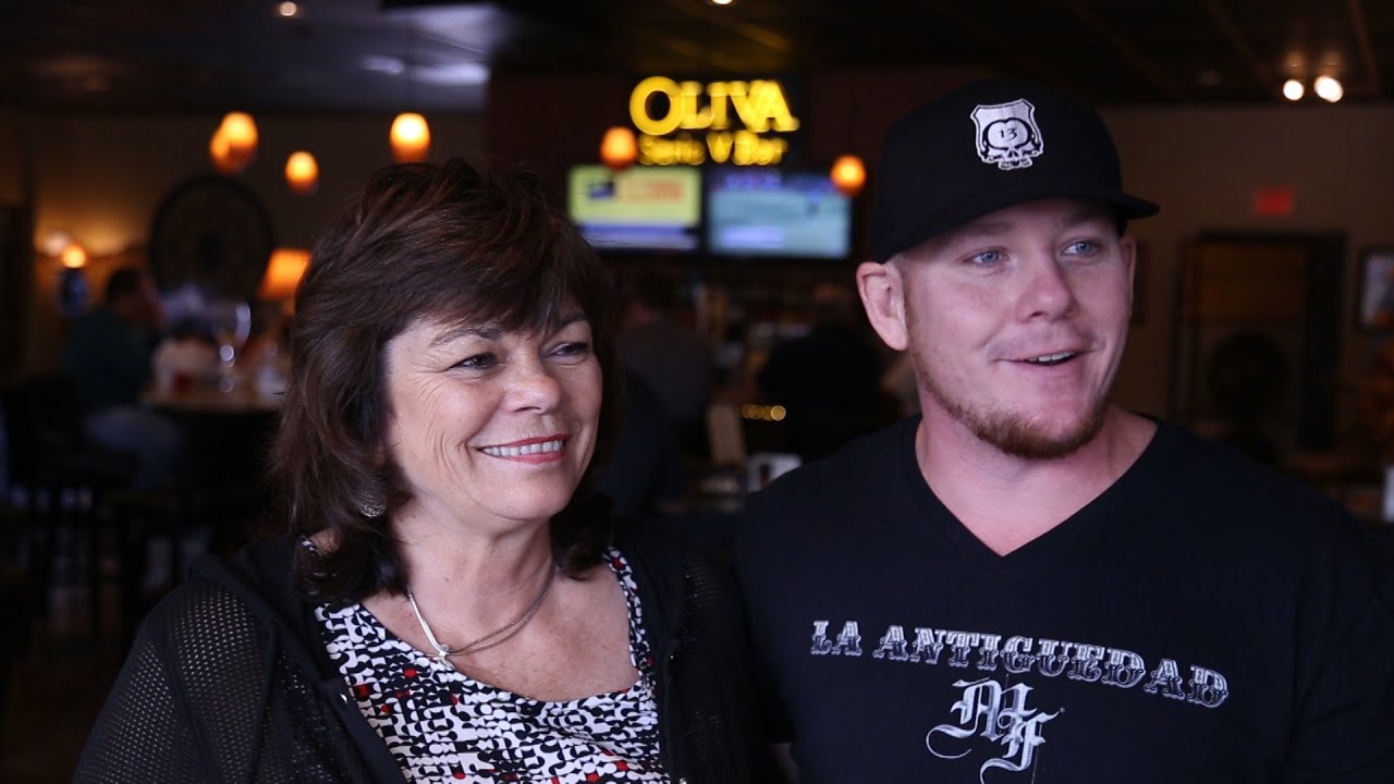 Tampa Humidor on the Oliva Serie V Bar,&nbsp;Tampa Cigar Bash, and plans for a South Tampa location
