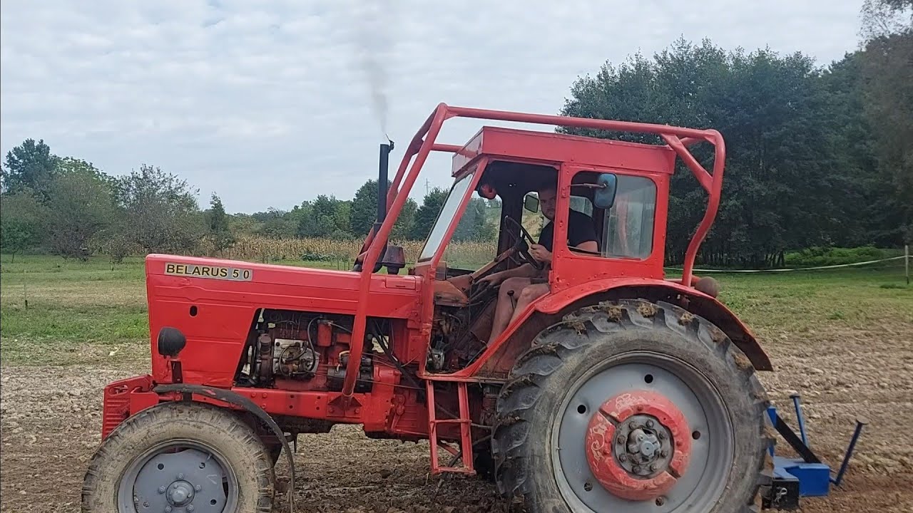 Mtz50, talajlazítózás mind a 2 géppel. Motor erő összehasonlítás....