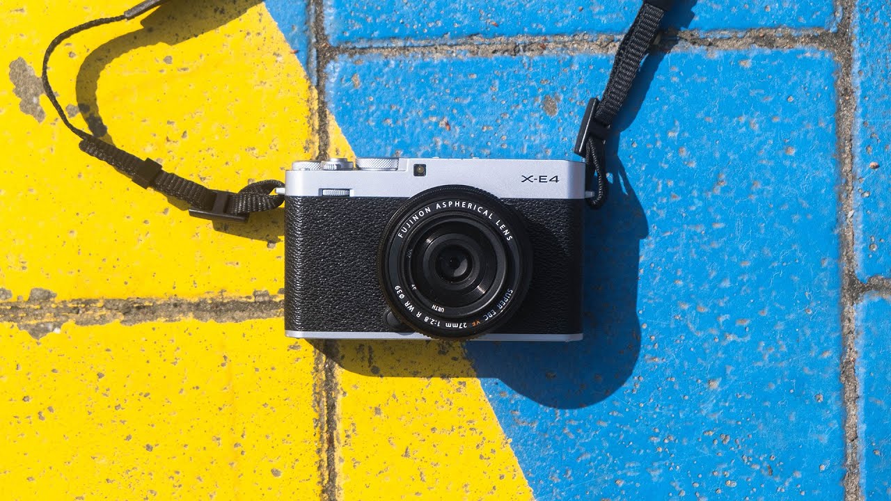 Fujifilm XE-4 Sunny Street Photography