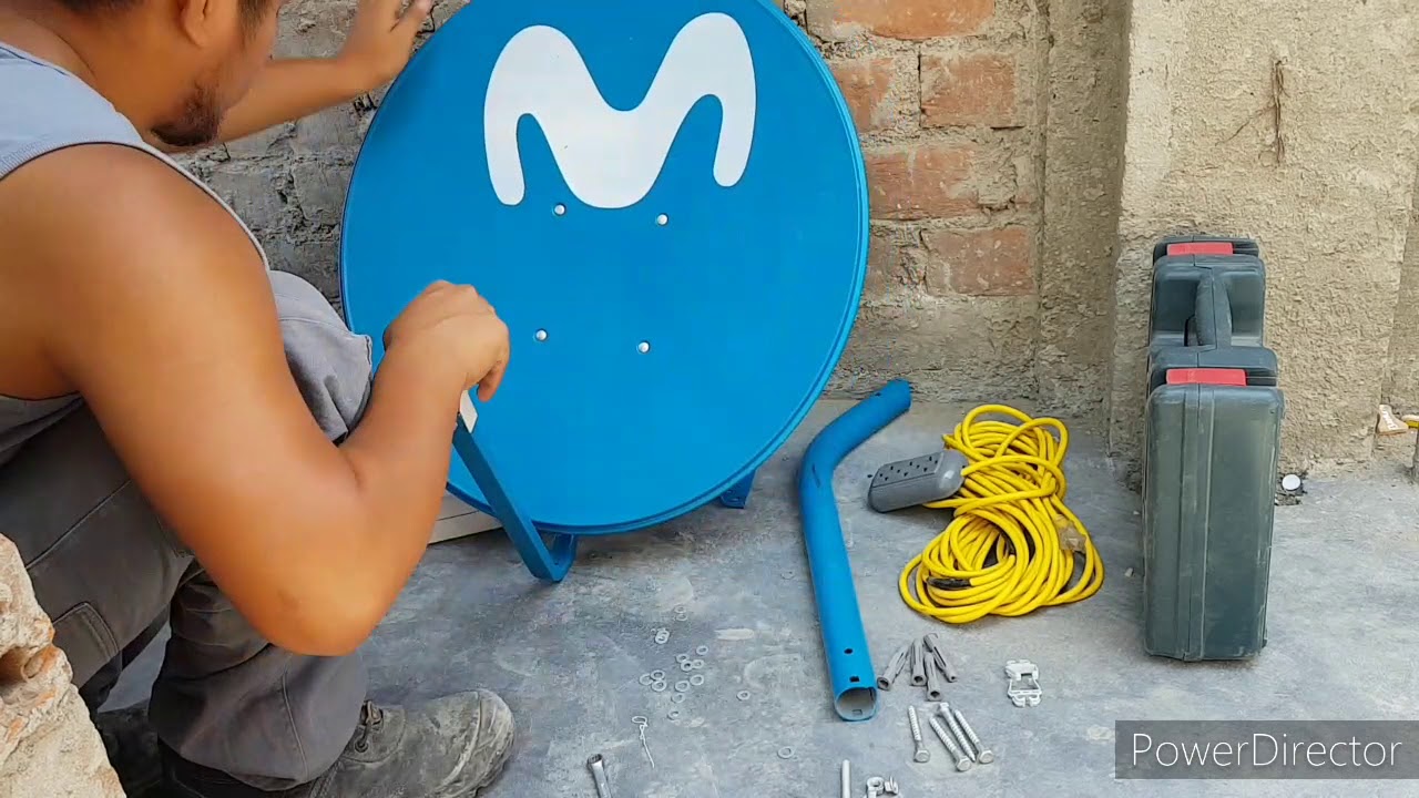 INSTALACION DE UNA ANTENA SATELITAL DE MOVISTAR HD