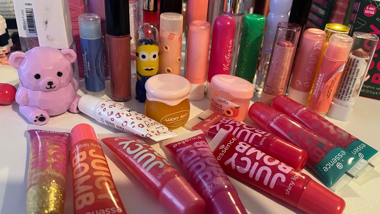 Показвам ви всичките ми гланцове💄
