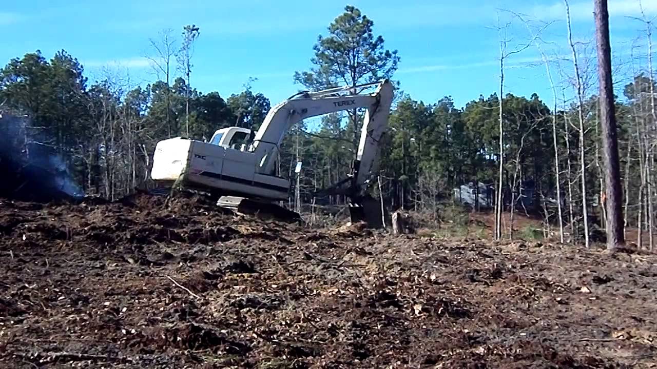 Terex TXC140LC-2 piling brush