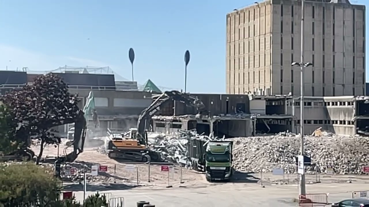 Blackpool courts and police station demolition part 5 (20/05/25)