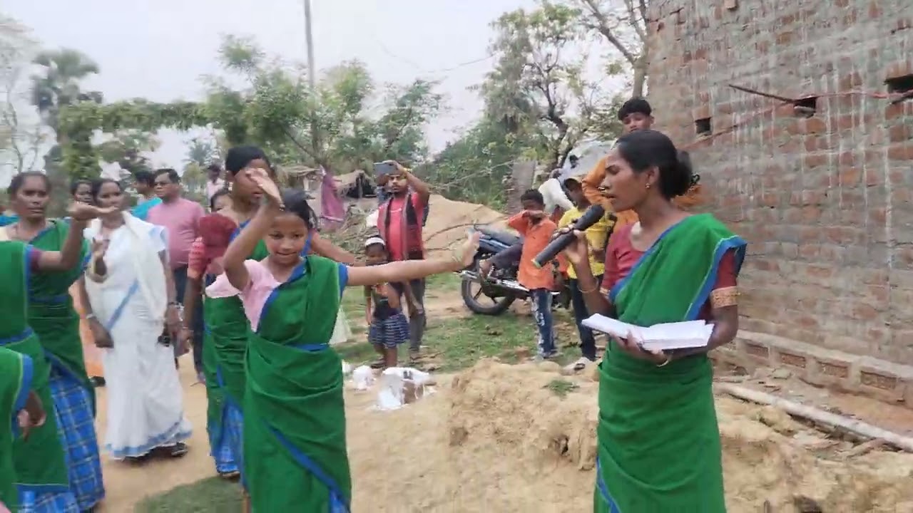 Changai Sabha aasan (Dhanbasa) Didi Snehlata Hembrom (9334557858)