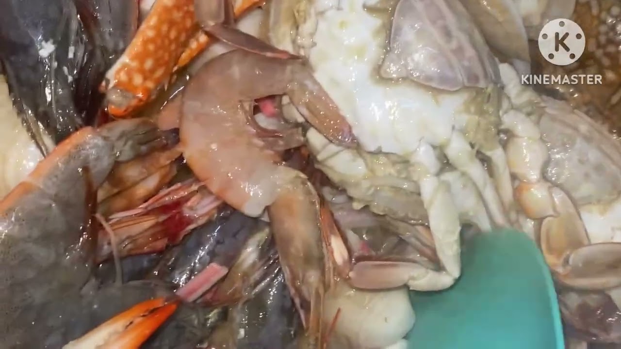 شوربة سي فود بدون كريمة لباني اطعم من المطاعم