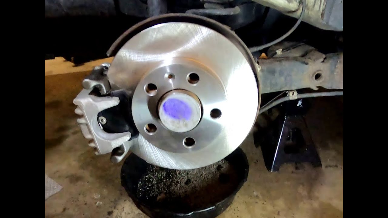 2001 VW Jetta 2 8L Rear Brakes & Rotors & Caliper replacement