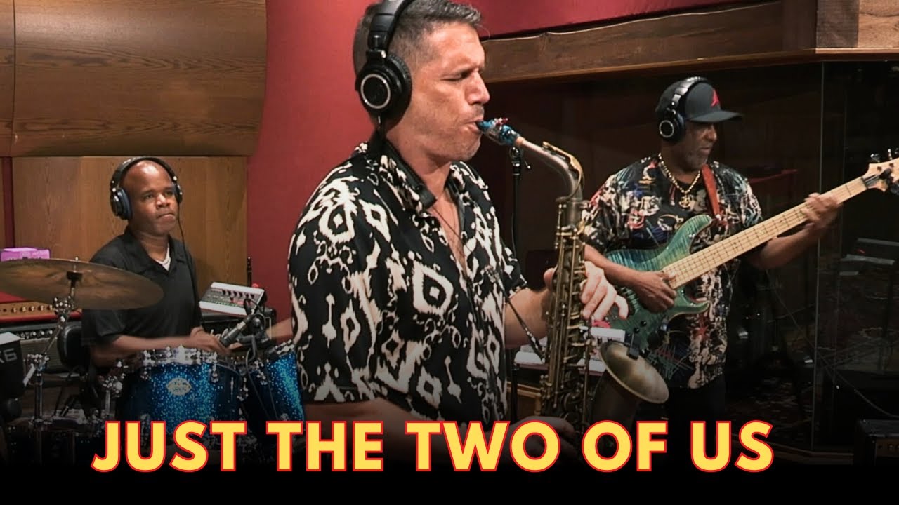 Just The Two Of Us / Sax Cover by Scott Paddock