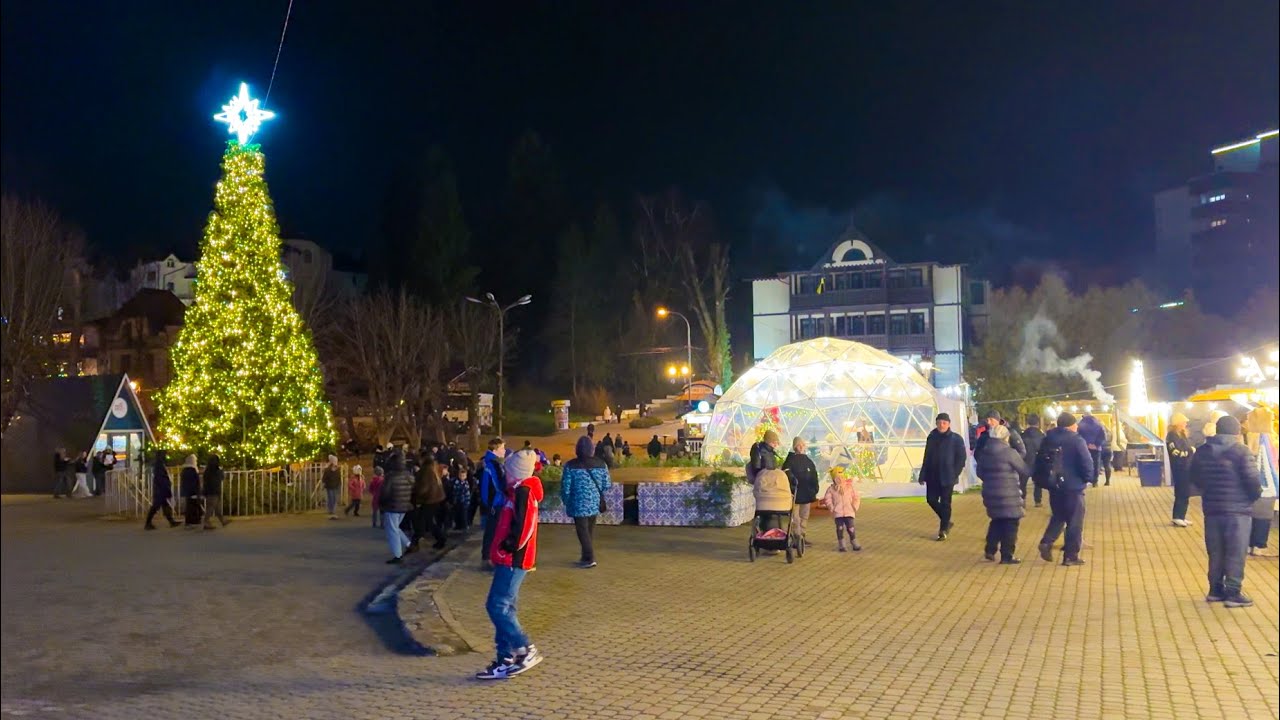 ТРУСКАВЕЦЬ 2025 | НІЧНЕ ЖИТТЯ КУРОРТУ! Ялинка, Різдвяний Ярмарок, Концерт у Кришталевому Палаці! |