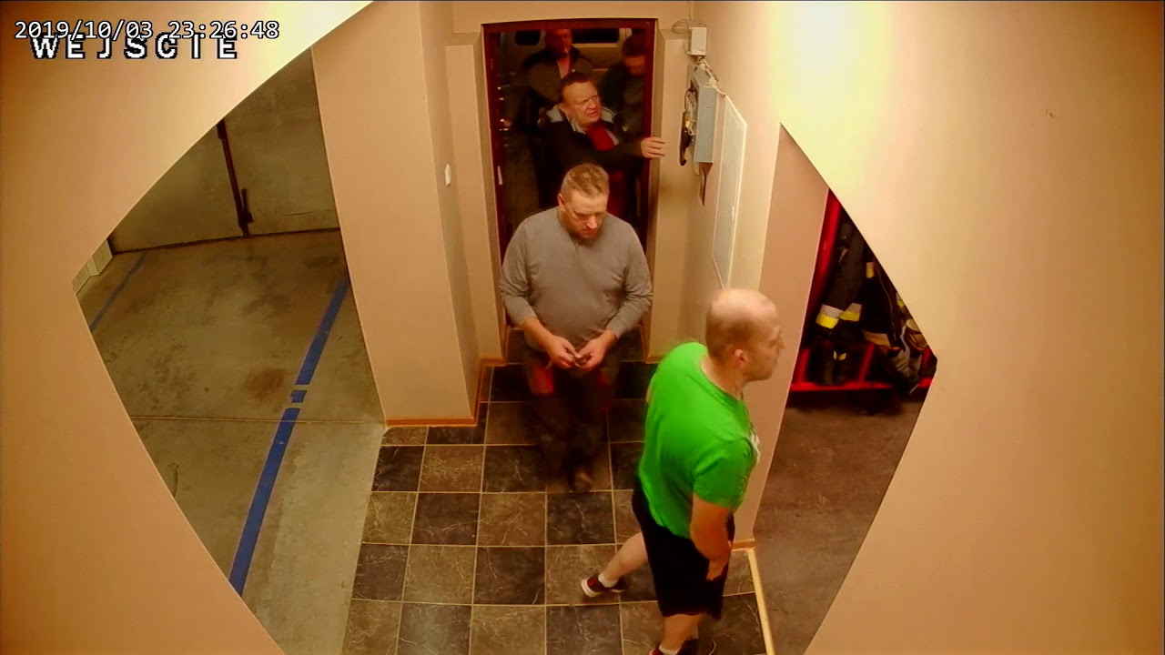 [649P12] OSP Mochy wyjazd alarmowy do pożaru składu opon w Kębłowie
