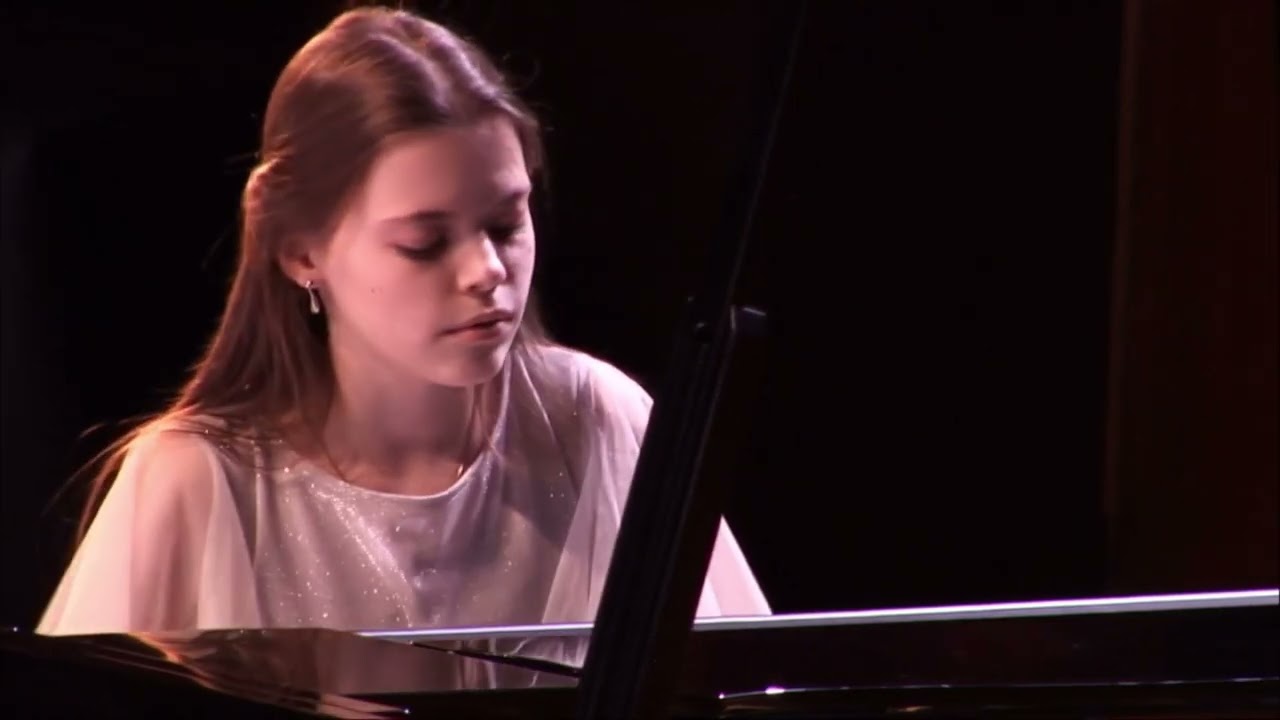 Maurice Ravel - Jeux d'eau, Anna Karakina // Морис Равель - «Игра воды». Анна Каракина